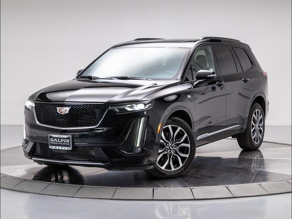 used 2021 Cadillac XT6 car, priced at $35,999