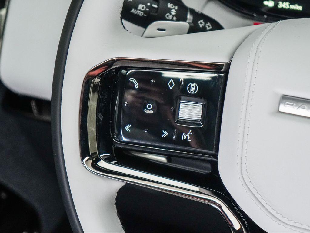 new 2025 Land Rover Range Rover Sport car