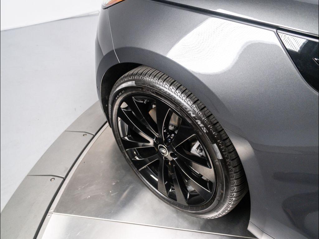 new 2025 Land Rover Range Rover Sport car