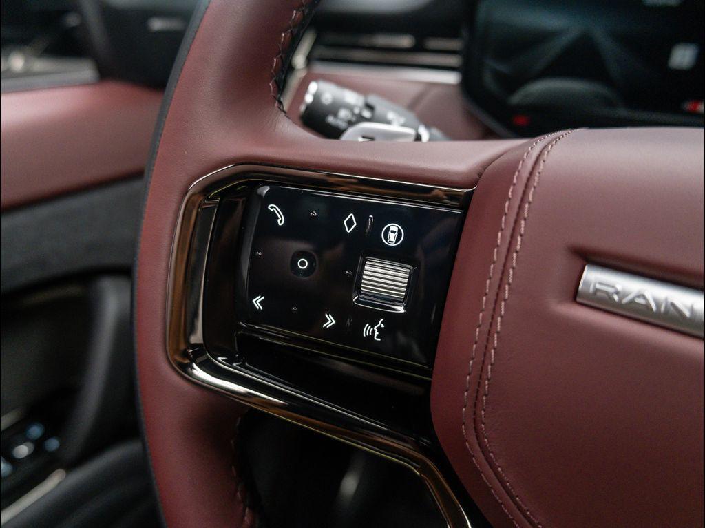 new 2025 Land Rover Range Rover Sport car