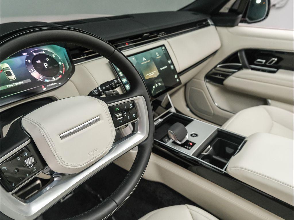 new 2025 Land Rover Range Rover car