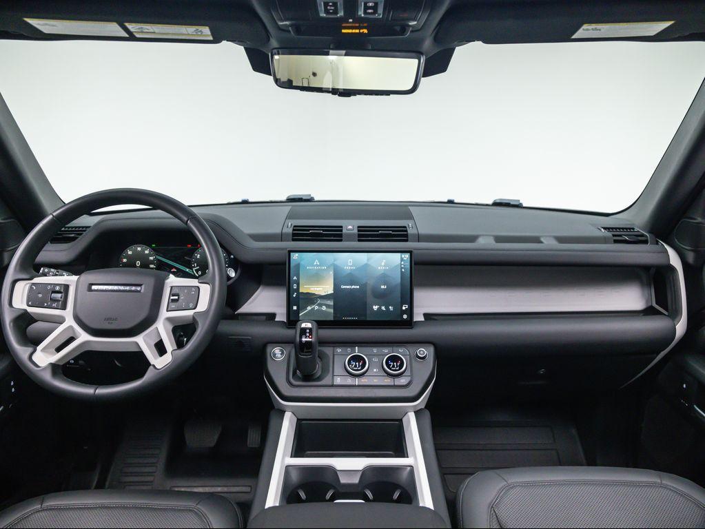 new 2025 Land Rover Defender car