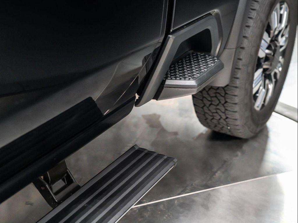 used 2024 GMC Sierra 2500 car, priced at $75,999