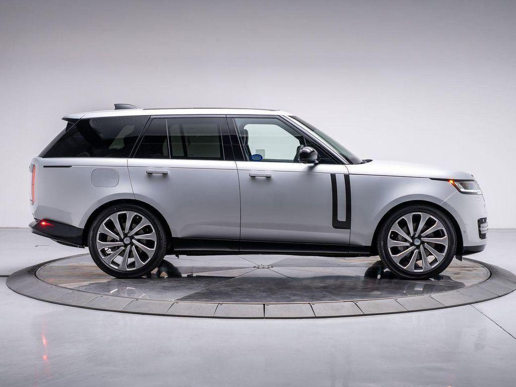 new 2025 Land Rover Range Rover car