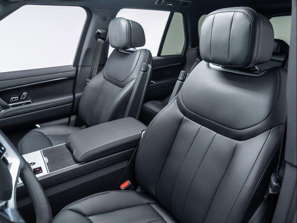 new 2025 Land Rover Range Rover car
