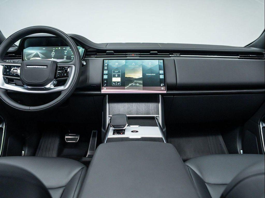 new 2025 Land Rover Range Rover car