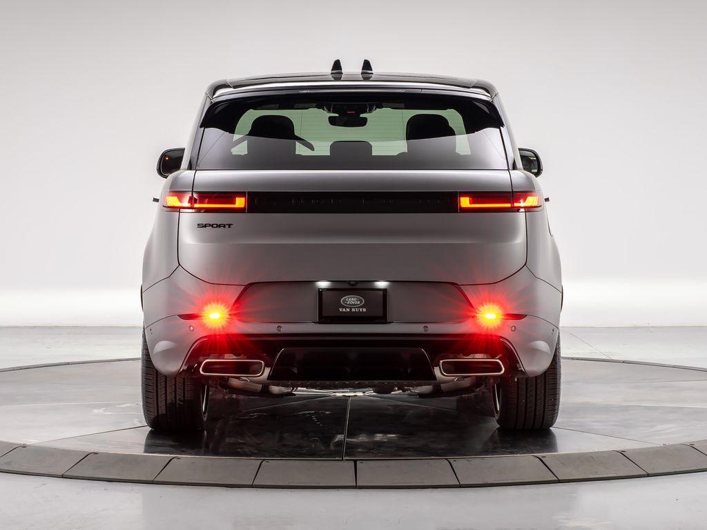 new 2025 Land Rover Range Rover Sport car