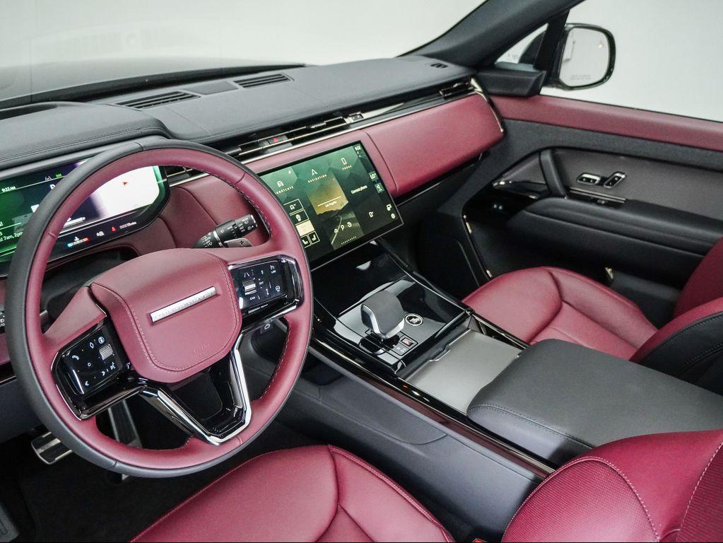 new 2025 Land Rover Range Rover Sport car
