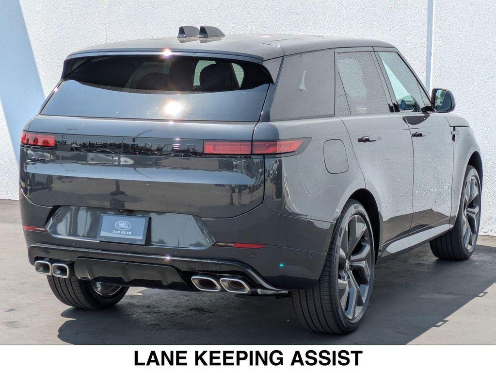 new 2025 Land Rover Range Rover Sport car