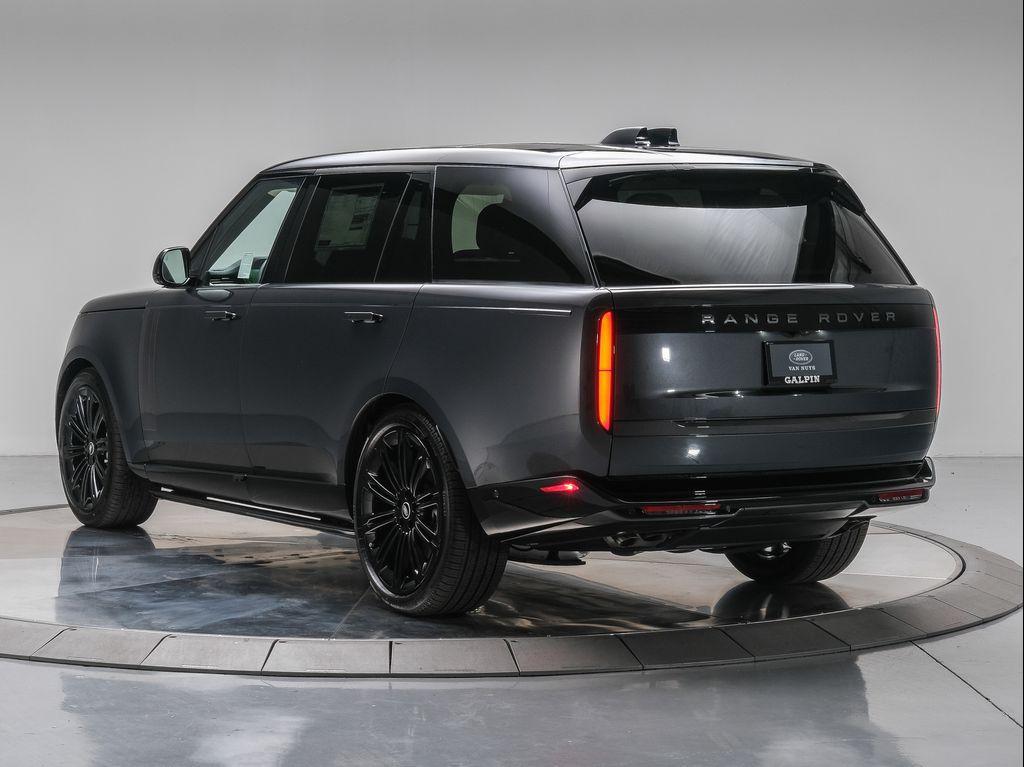 new 2025 Land Rover Range Rover car
