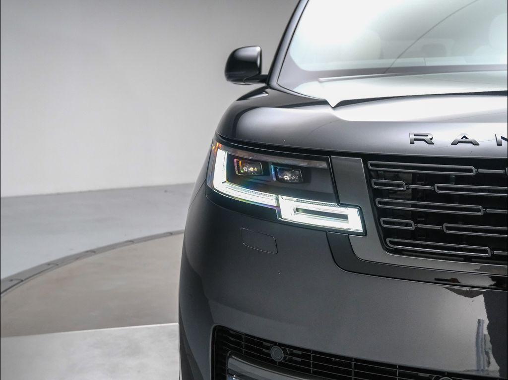 new 2025 Land Rover Range Rover car