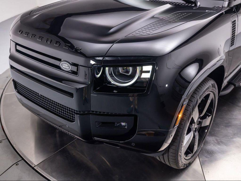 new 2026 Land Rover Defender car