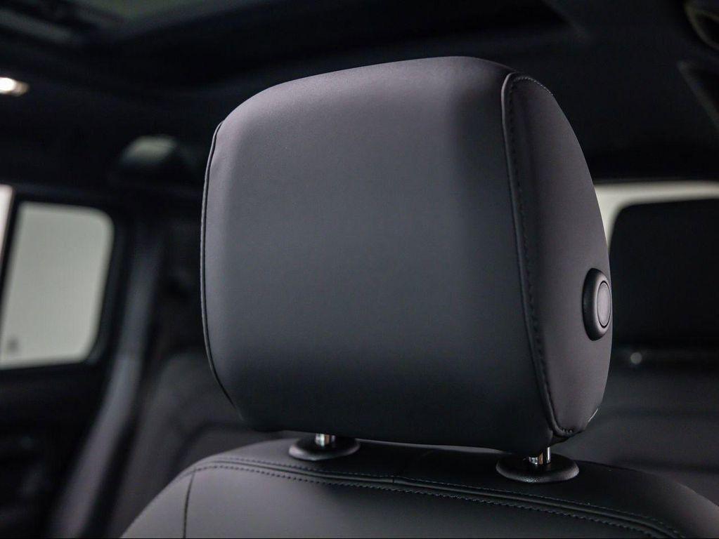 new 2026 Land Rover Defender car