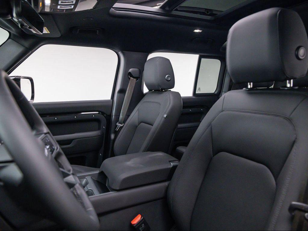 new 2026 Land Rover Defender car