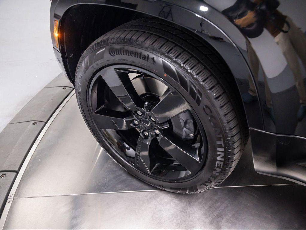 new 2026 Land Rover Defender car