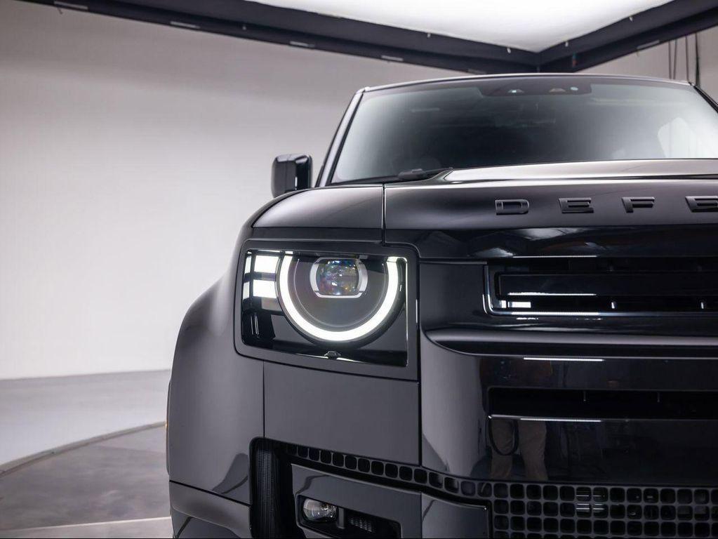 new 2026 Land Rover Defender car