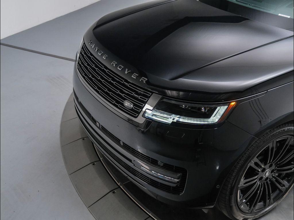 new 2025 Land Rover Range Rover car