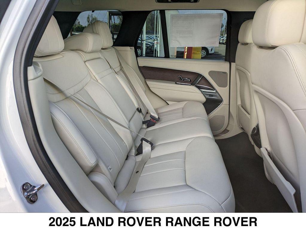 new 2025 Land Rover Range Rover car