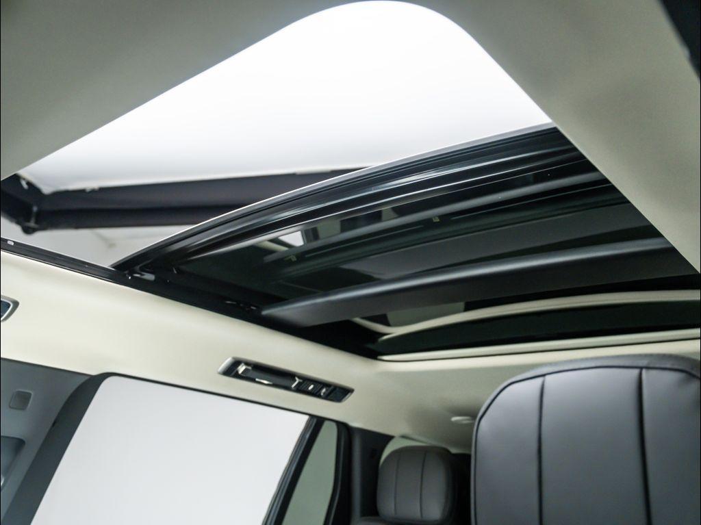 new 2025 Land Rover Range Rover car