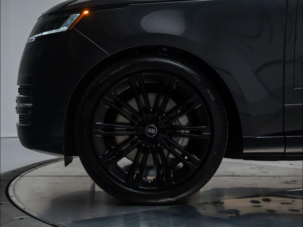 new 2025 Land Rover Range Rover car
