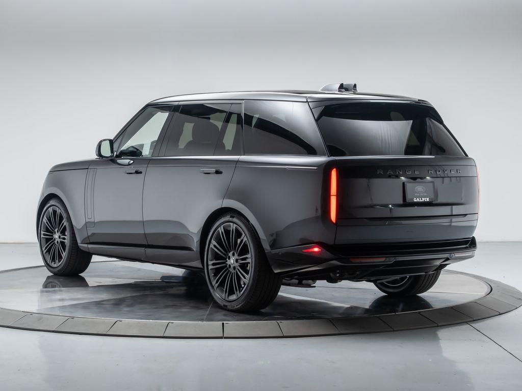new 2025 Land Rover Range Rover car