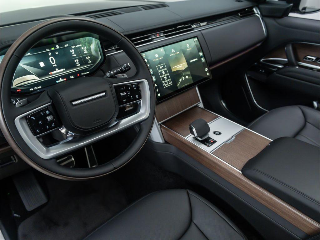 new 2025 Land Rover Range Rover car