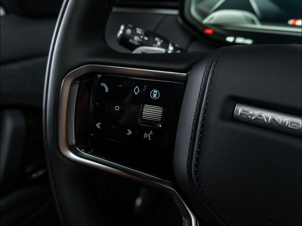 new 2025 Land Rover Range Rover Sport car