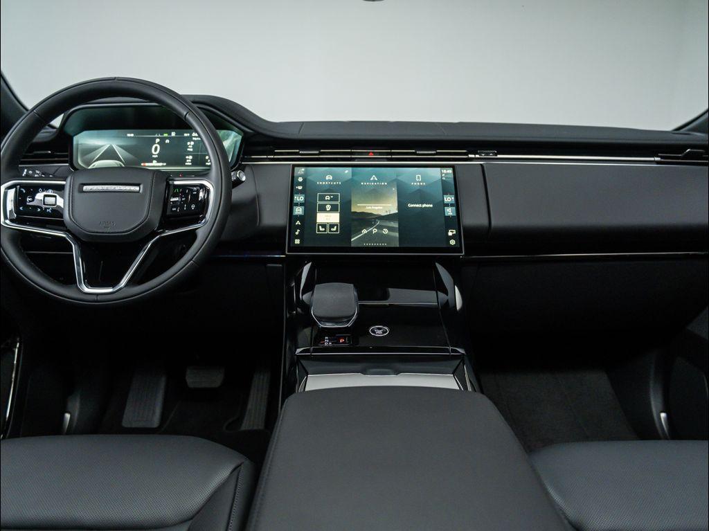 new 2025 Land Rover Range Rover Sport car