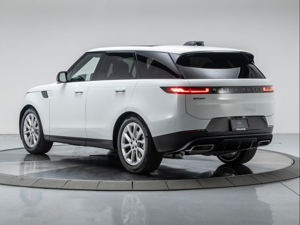 new 2025 Land Rover Range Rover Sport car