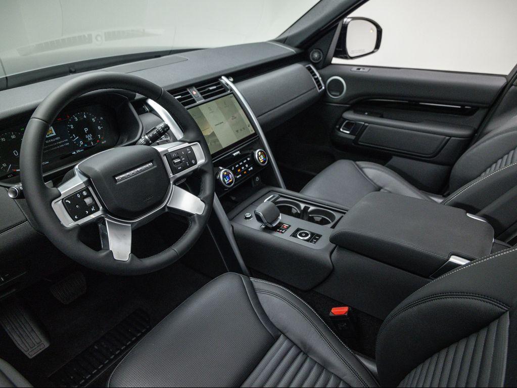 new 2025 Land Rover Discovery car, priced at $70,193