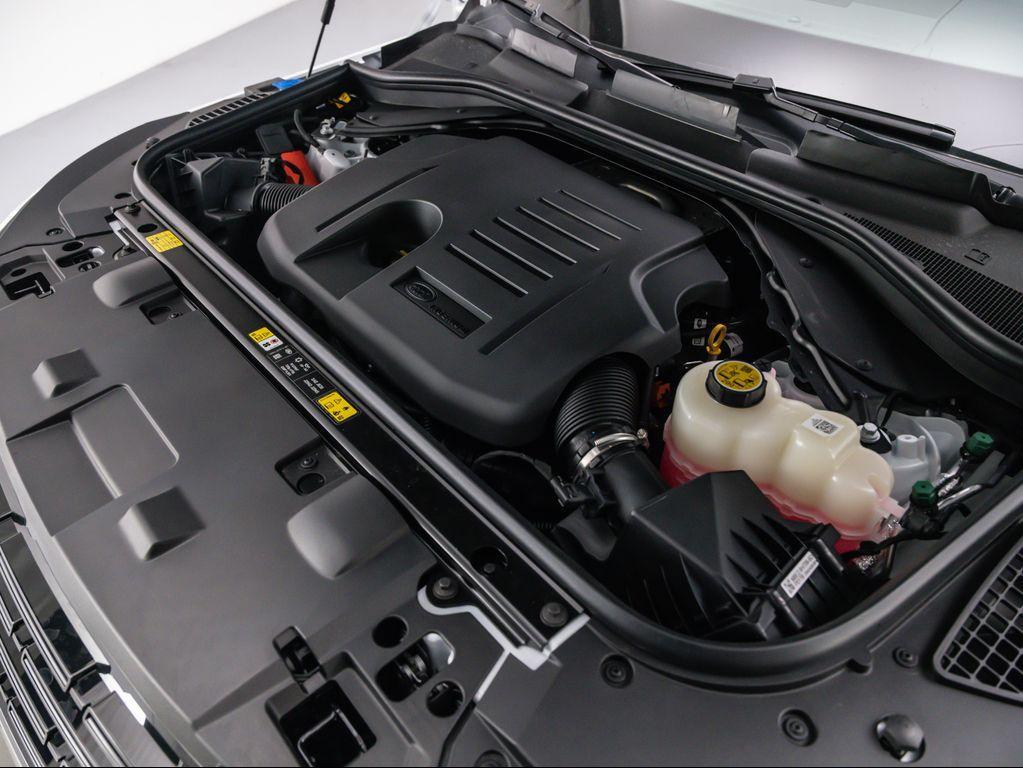 new 2025 Land Rover Range Rover Sport car