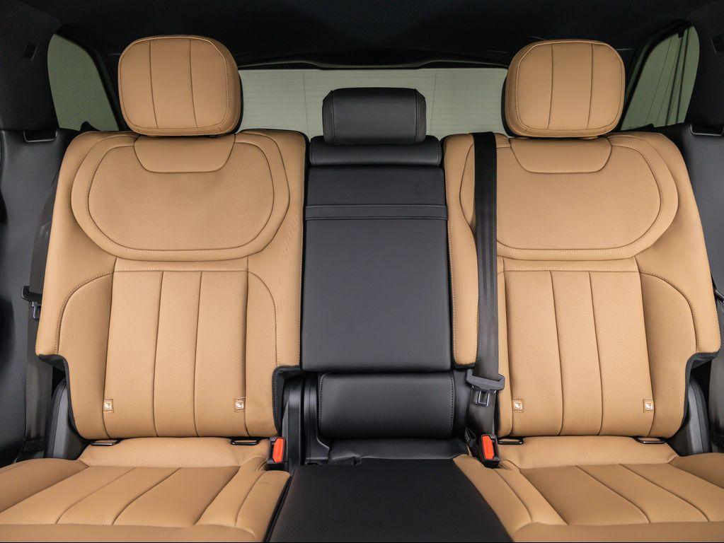 new 2025 Land Rover Range Rover Sport car