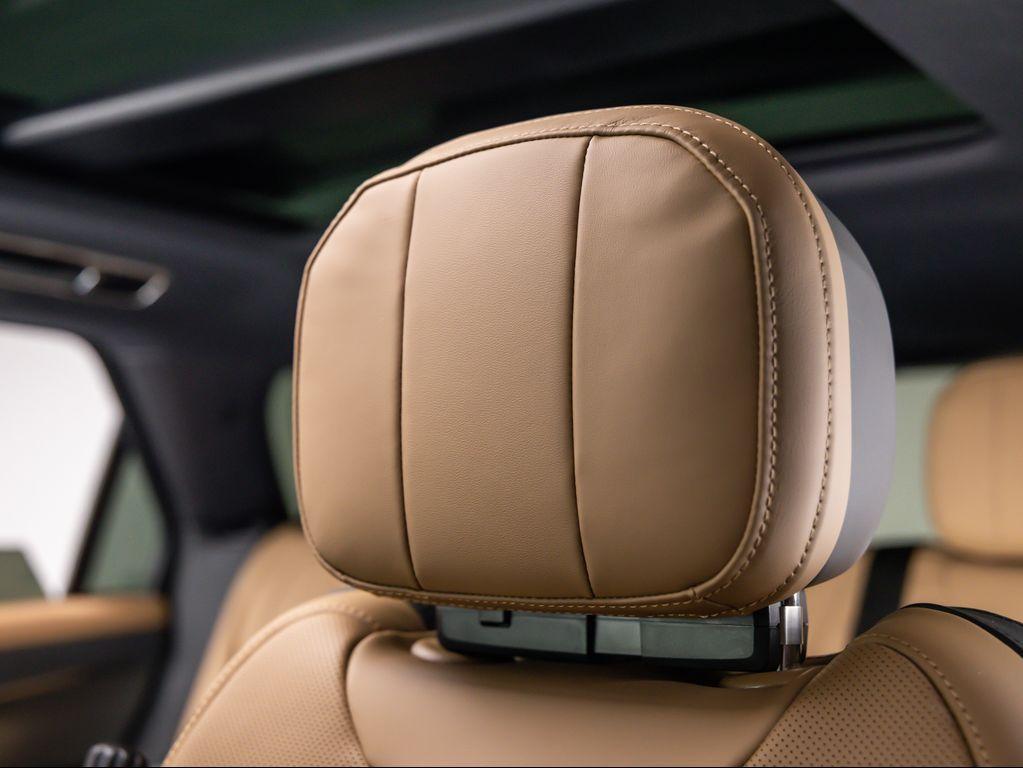 new 2025 Land Rover Range Rover Sport car