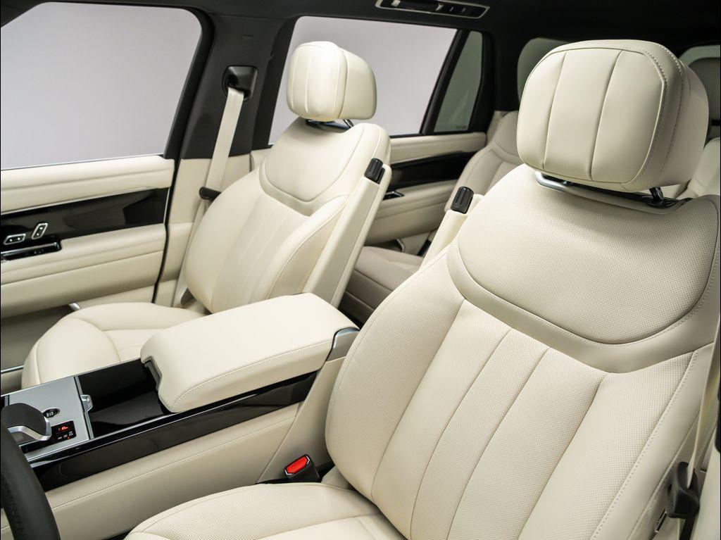 new 2025 Land Rover Range Rover car