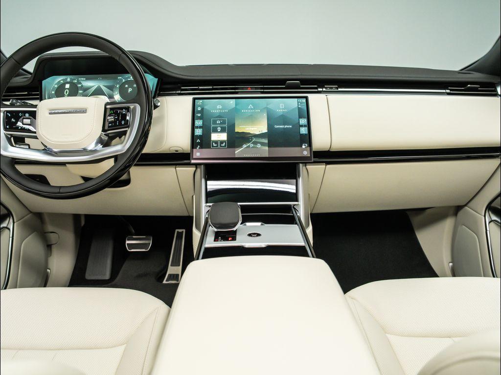 new 2025 Land Rover Range Rover car