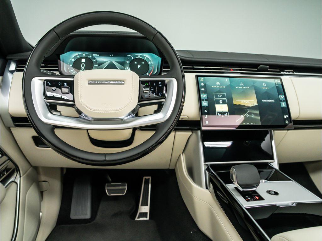 new 2025 Land Rover Range Rover car