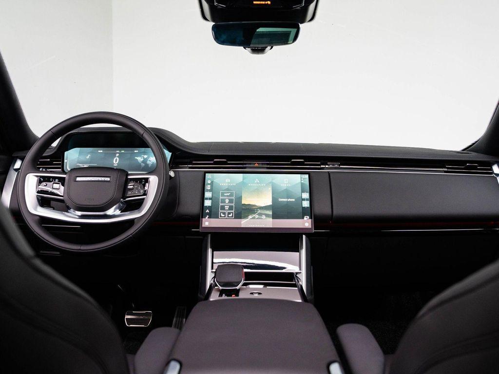 new 2025 Land Rover Range Rover car