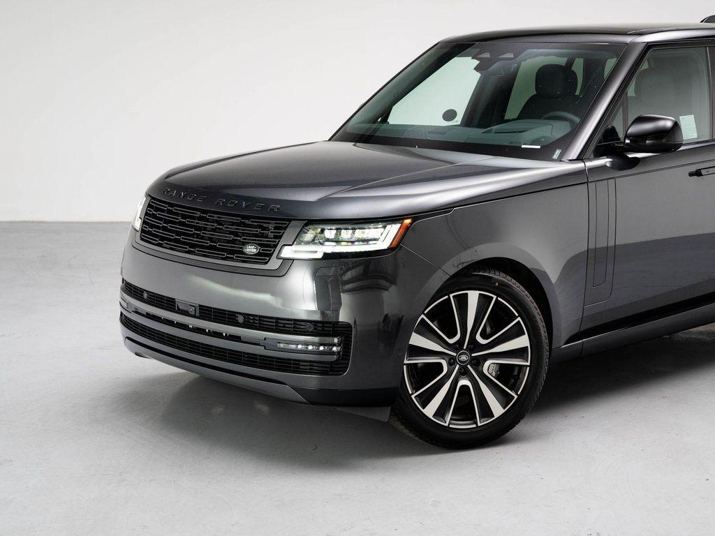 new 2025 Land Rover Range Rover car