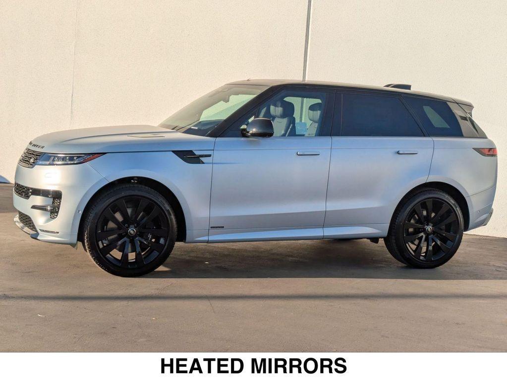 new 2025 Land Rover Range Rover Sport car