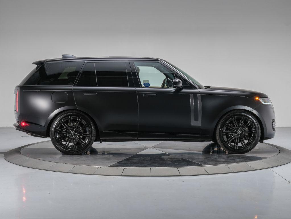 new 2025 Land Rover Range Rover car