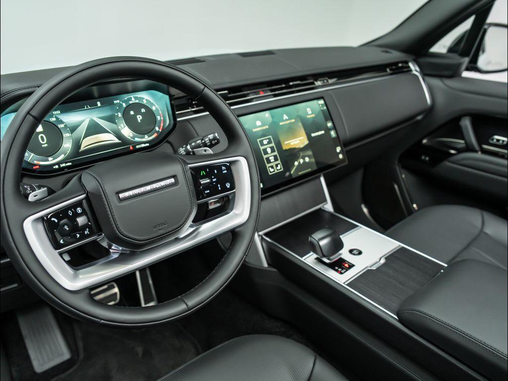 new 2025 Land Rover Range Rover car