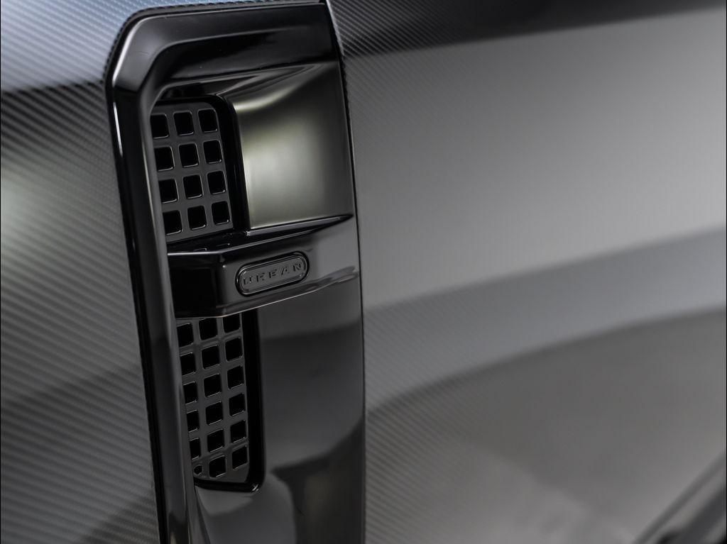 new 2025 Land Rover Defender car