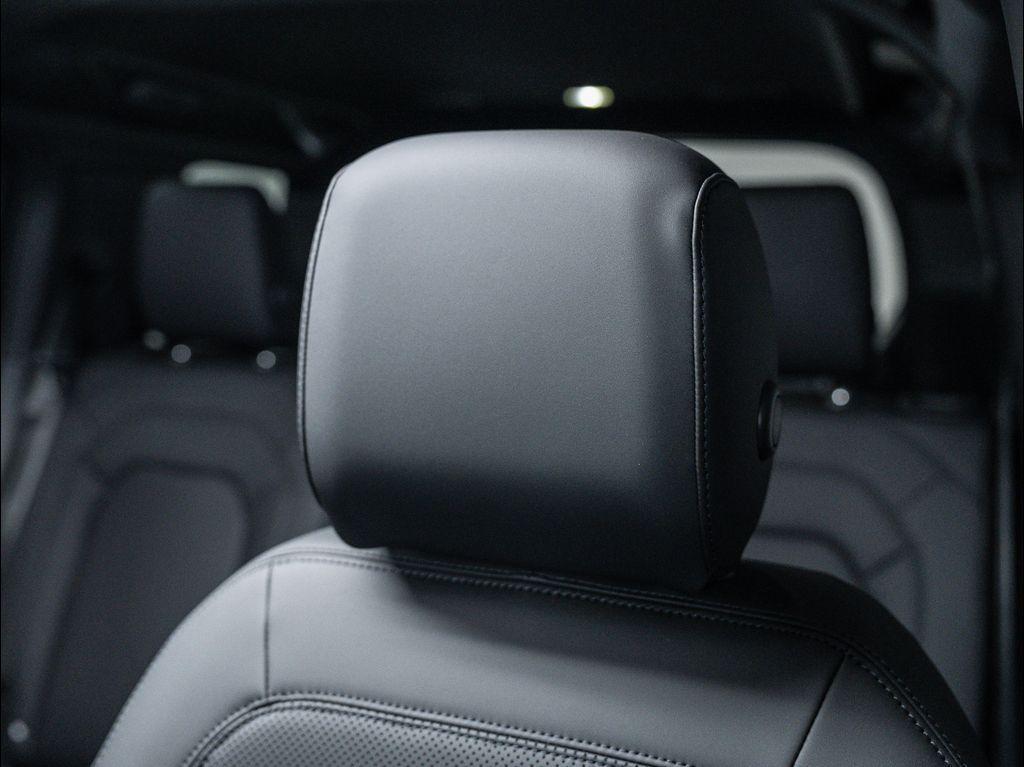 new 2025 Land Rover Defender car