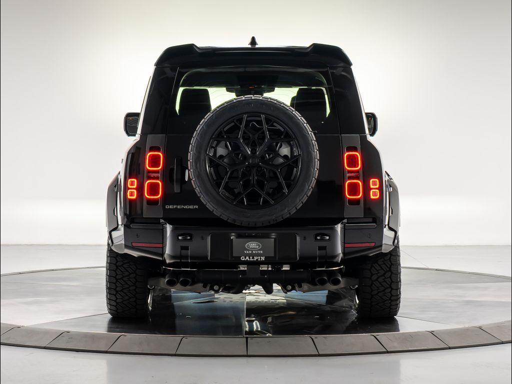 new 2025 Land Rover Defender car