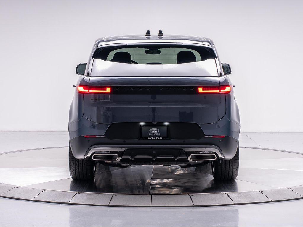 new 2025 Land Rover Range Rover Sport car