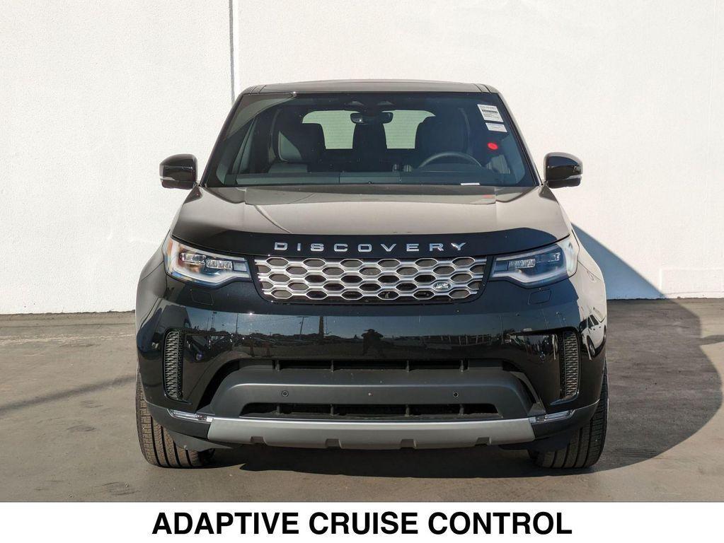 new 2025 Land Rover Discovery car, priced at $65,968