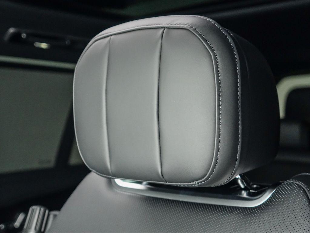 new 2025 Land Rover Range Rover car
