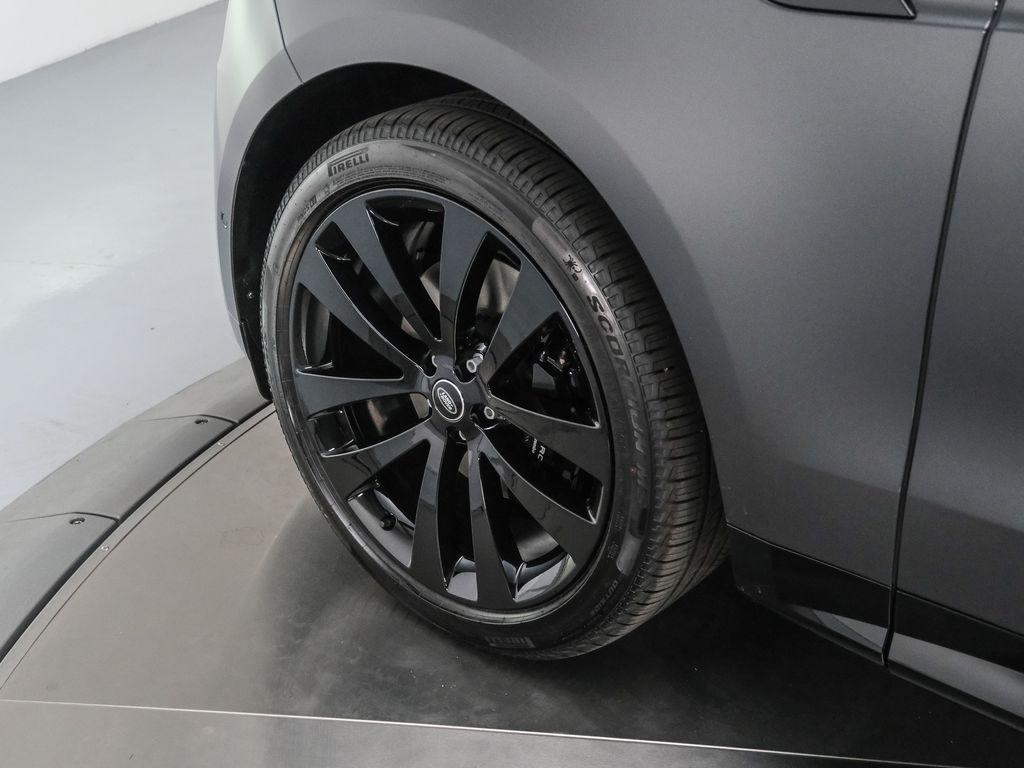new 2025 Land Rover Range Rover Sport car
