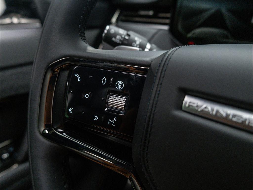 new 2025 Land Rover Range Rover Sport car