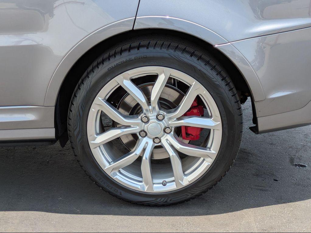used 2020 Land Rover Range Rover Sport car, priced at $63,980